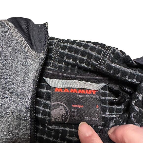 Mammut Birren 5 Jacket Zip Up Hoodie Gray and Black Women's Size Small - Picture 4 of 8